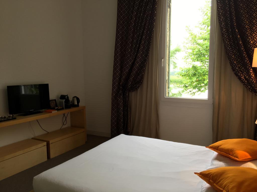 Maison D'Hotes L'Arbre Rouge Génissac Zimmer foto